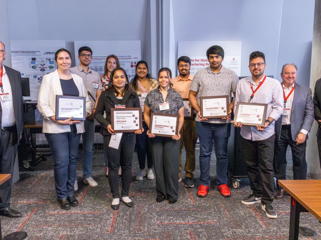Students receive awards for presenting research posters at MMC '26.