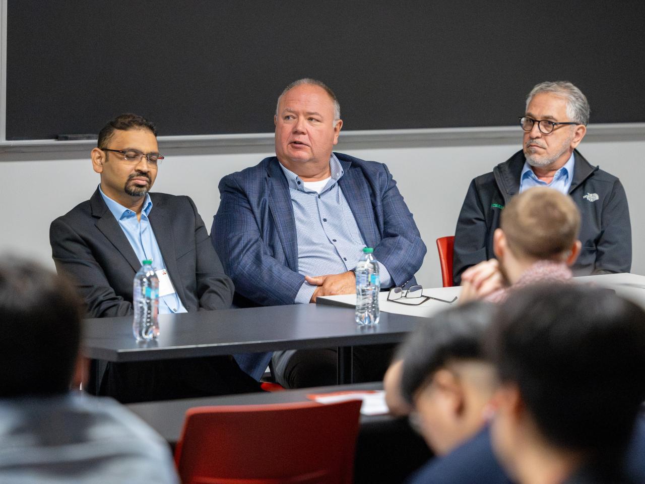 Panel discusses manufacturing next-generation batteries.